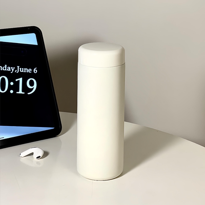 小巧保温杯，简约才高级。