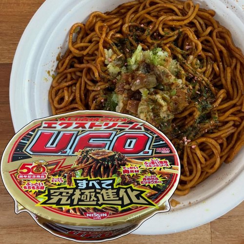 现货日本产NISSIN日清UFO限定究极升级版酱汁炒面速食拌面131g