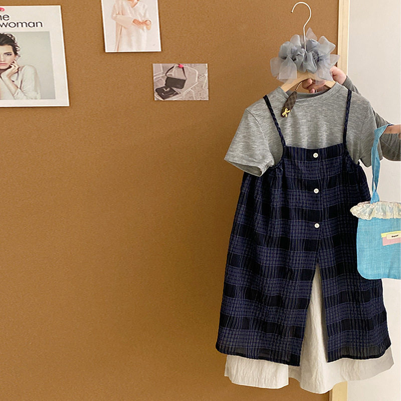女童简约短袖T恤格子吊带连衣裙三件套春夏季宽松休闲长裤子套装