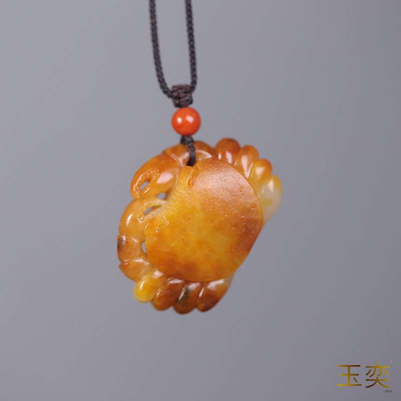 玉奕新疆和田玉籽料8.7克苏工典藏精品螃蟹八方来财玉坠挂件玉坠