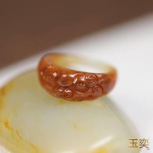 玉奕新疆和田玉籽料黄沁白玉仿古瑞兽兽面玉戒指戒圈玉指环