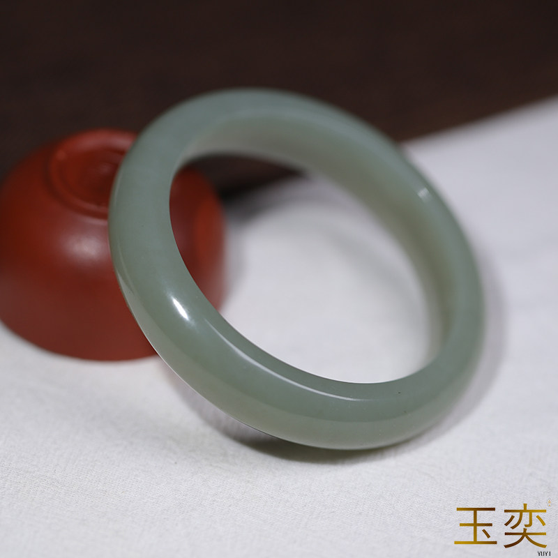 玉奕新疆和田玉籽料沙枣青玉镯手镯青玉正装玉手镯女士妈妈镯,珠宝/钻石/翡翠,手饰,淘宝优惠券,粉丝福利购,淘宝优惠卷