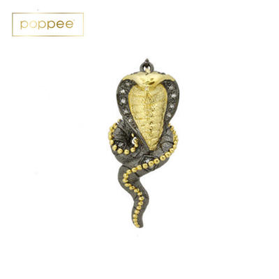 银镀14K金/铑祖母绿2颗钻石17颗