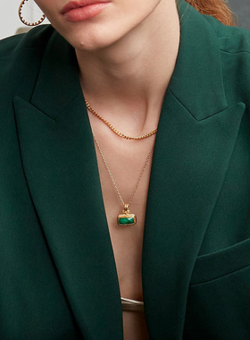 OttomanHands祖母绿半宝石项链