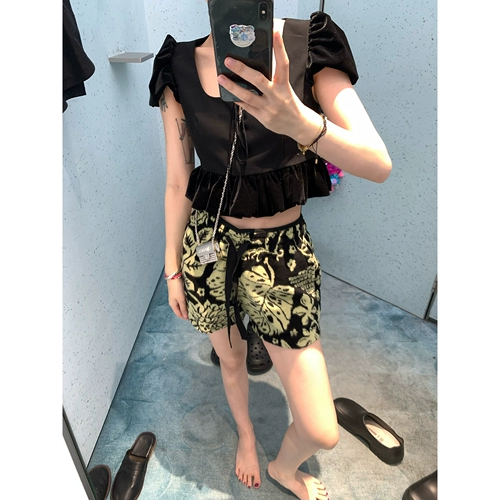 [Спайк благосостояния] Не отступайте и не меняйте ретро -джазовый швы с черными бархатными куртками.