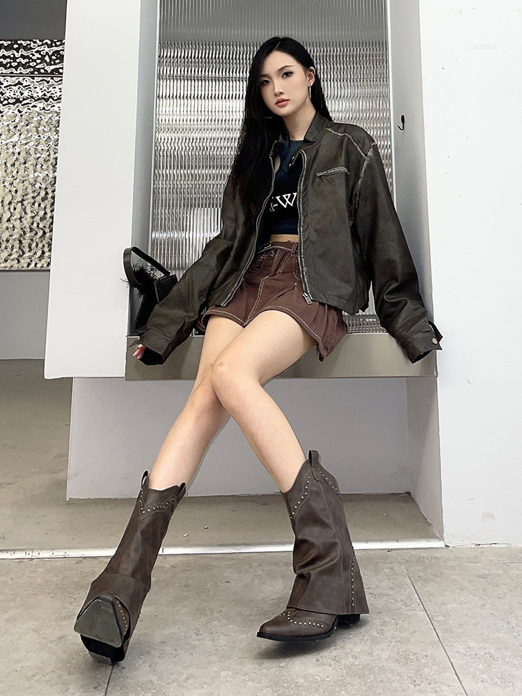 2023 가을 뉴 미드 하이 웨스턴 부츠 여성 레트로 지적 발가락 리벳 바지 부츠 다목적 두꺼운 뒤꿈치 짧은 부츠 트렌디