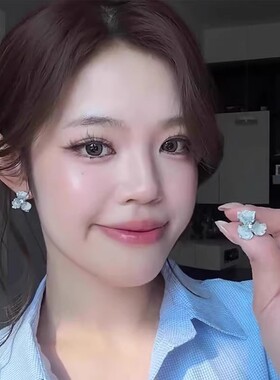 合金亚克力耳饰 独特小众设计渐变蓝花朵耳钉森系轻奢气质耳饰jy