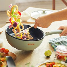 Плиты 小熊电炒锅家用炒菜多功能炒锅火锅宿舍学生锅蒸煮煎一体式电煮锅