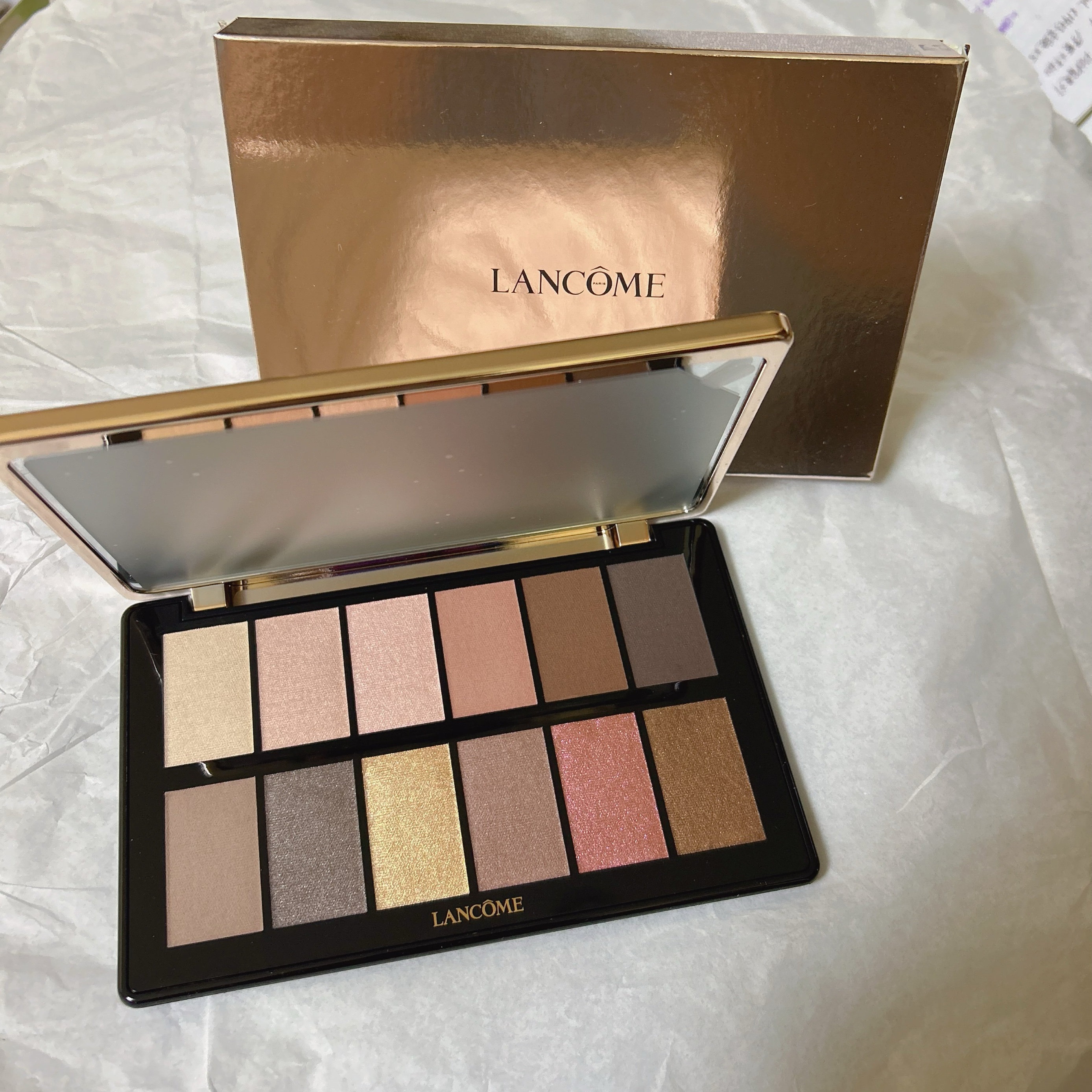 兰蔻2024/2025圣诞彩妆盘腮红高光修容大地色眼影盘12色15.6g,彩妆/香水/美妆工具,眼影,淘宝优惠券,粉丝福利购,淘宝优惠卷