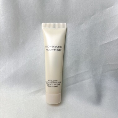 Viktor Rolf维特罗夫  鲜花炸弹身体乳液身体霜15ml小样19/18生产