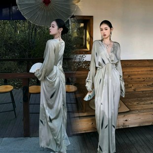 许妍穿搭【正版 | 独家】YangK*h | 新中式显瘦花苞裙扎染连衣裙