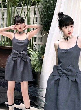25孤品限量款】小众甜美风灰色大蝴蝶结吊带收腰显瘦气质感连衣裙