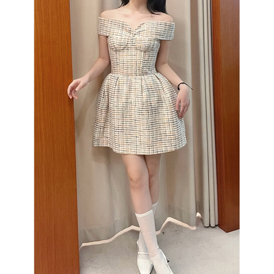 25孤品限量款】小众设计感加厚粗花呢一字肩显瘦收腰礼服短连衣裙