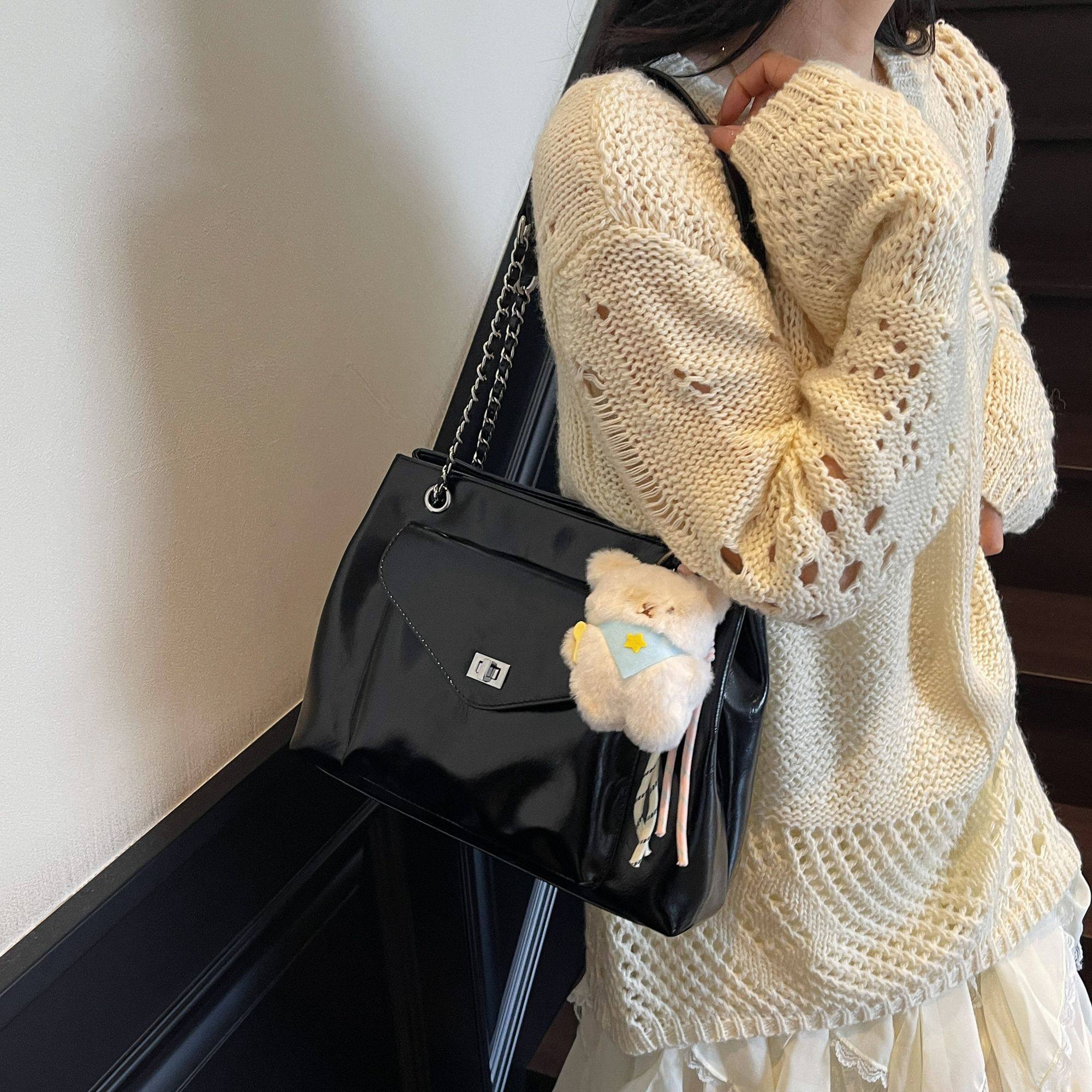 艾米兔女包2025新款链条时尚小众百搭纯色设计简约潮流洋气单肩包,箱包皮具/热销女包/男包,腋下包,淘宝优惠券,粉丝福利购,淘宝优惠卷