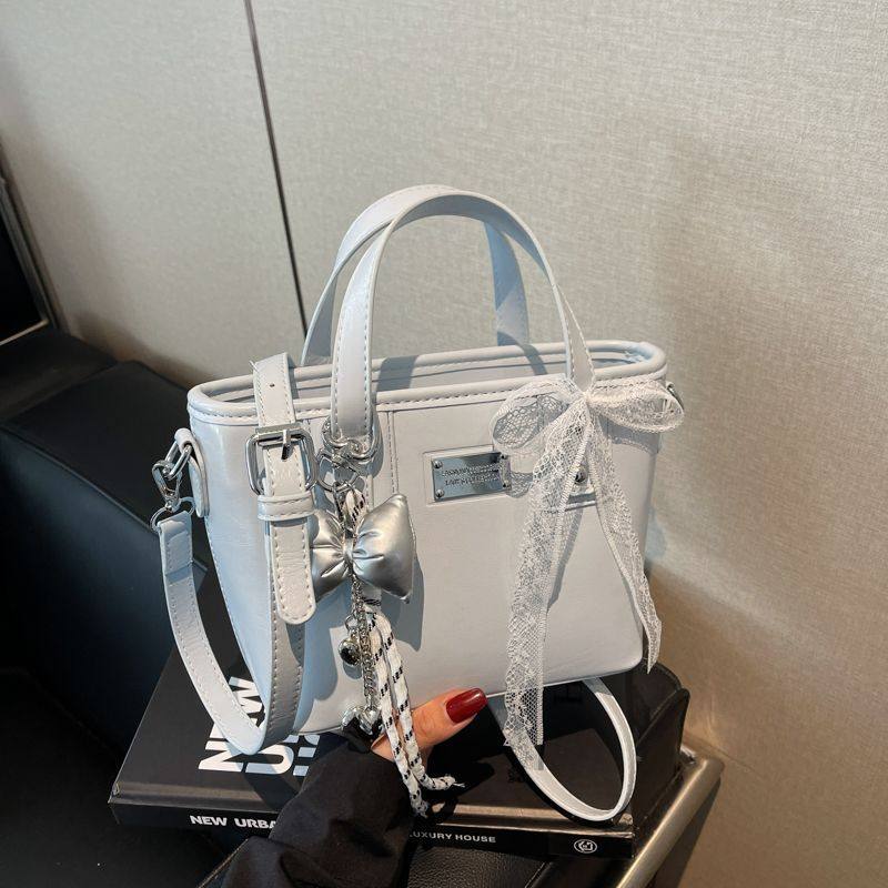 高级感小包包女2025新款时尚百搭斜挎休闲流行爆款通勤手提水桶包,箱包皮具/热销女包/男包,水桶包,淘宝优惠券,粉丝福利购,淘宝优惠卷