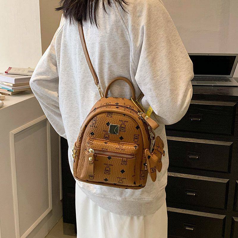 迷你小背包女2025新款时尚百搭复古洋气双肩包少女洋气小书包