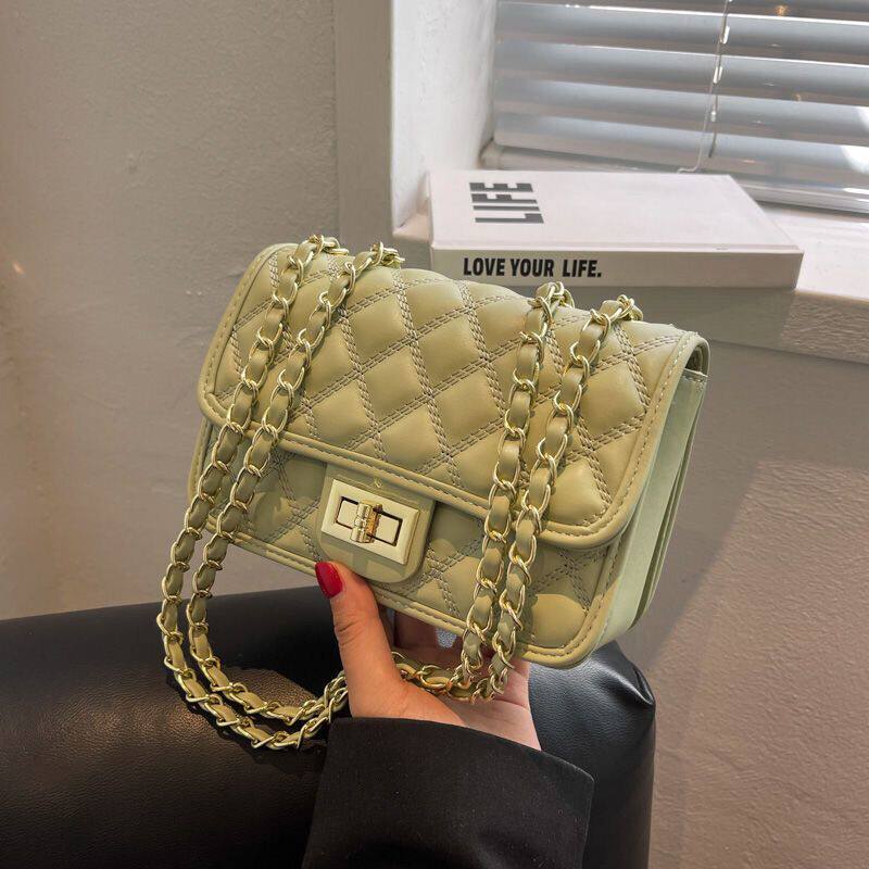 女包夏季新款时尚小香风菱格斜挎包爆款高级小方包轻奢黑色包包女