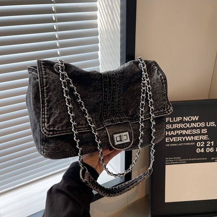 新款时尚斜挎包女休闲牛仔布包包潮流链条单肩包高级感百搭托特包