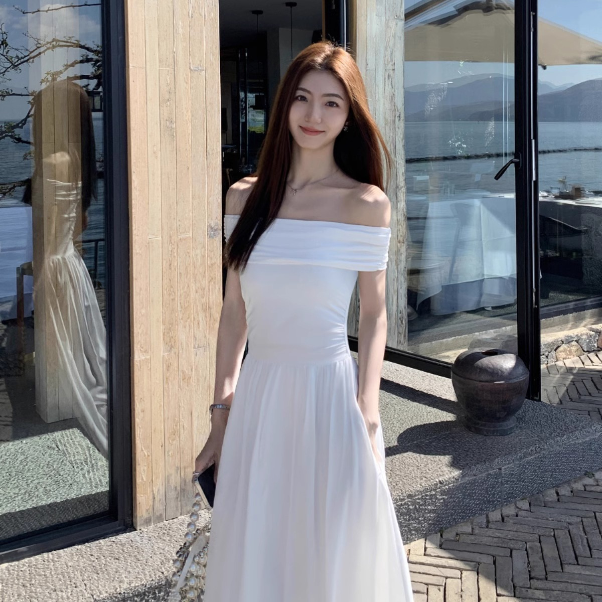 两穿黑色一字肩连衣裙女2025气质露肩收腰长裙抹胸裙子isn潮A字裙