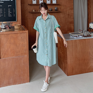 绿色条纹牛仔连衣裙女夏季2025新款港风复古chic宽松显瘦衬衫裙子图片