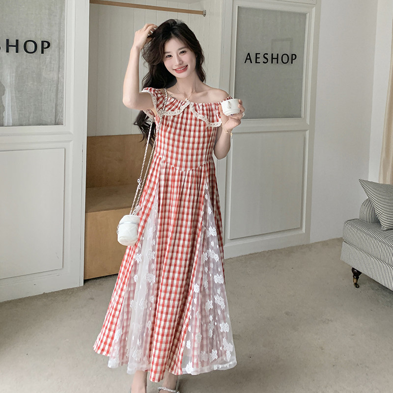 蕾丝拼接红色格纹连衣裙女夏2025新款甜美独特漂亮绝美多巴胺长裙,女装连衣裙,浙宝211