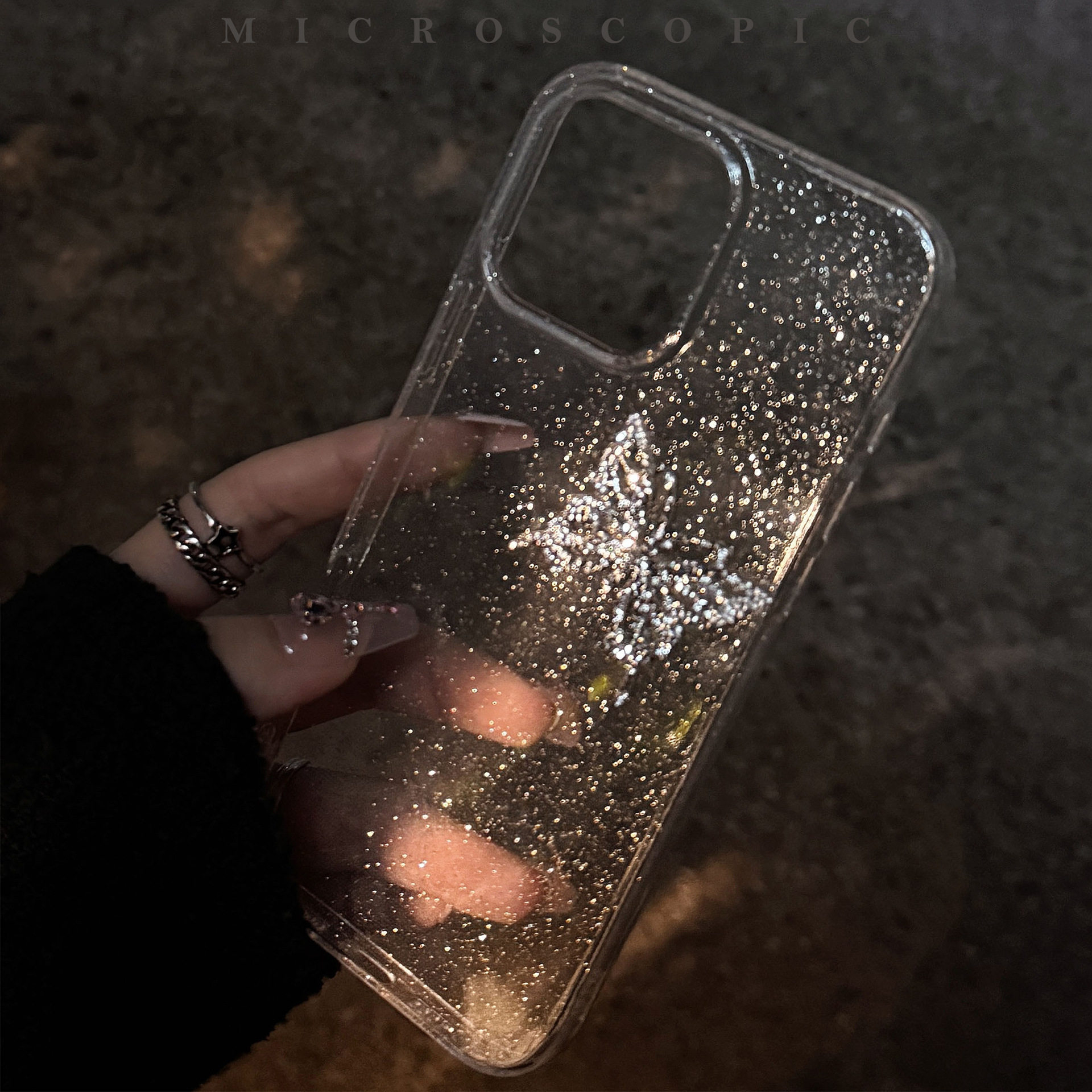 适用苹果16promax手机壳闪粉蝴蝶