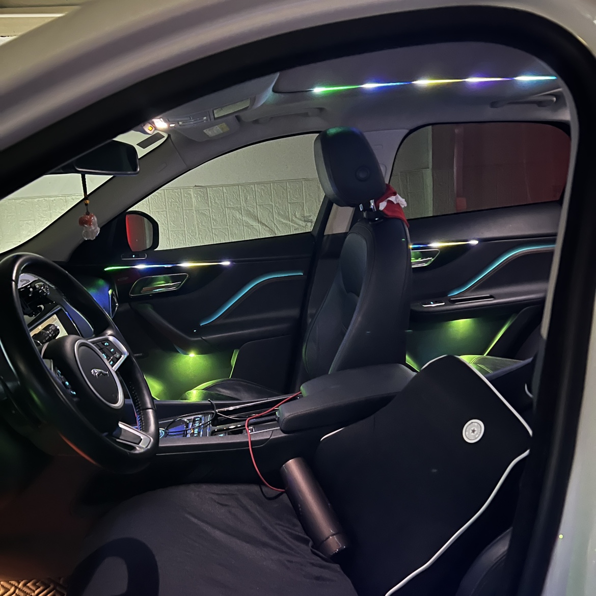 适用于捷豹XF XJL XE FPACE FTYPE内饰改装led声控炫彩流光氛围灯