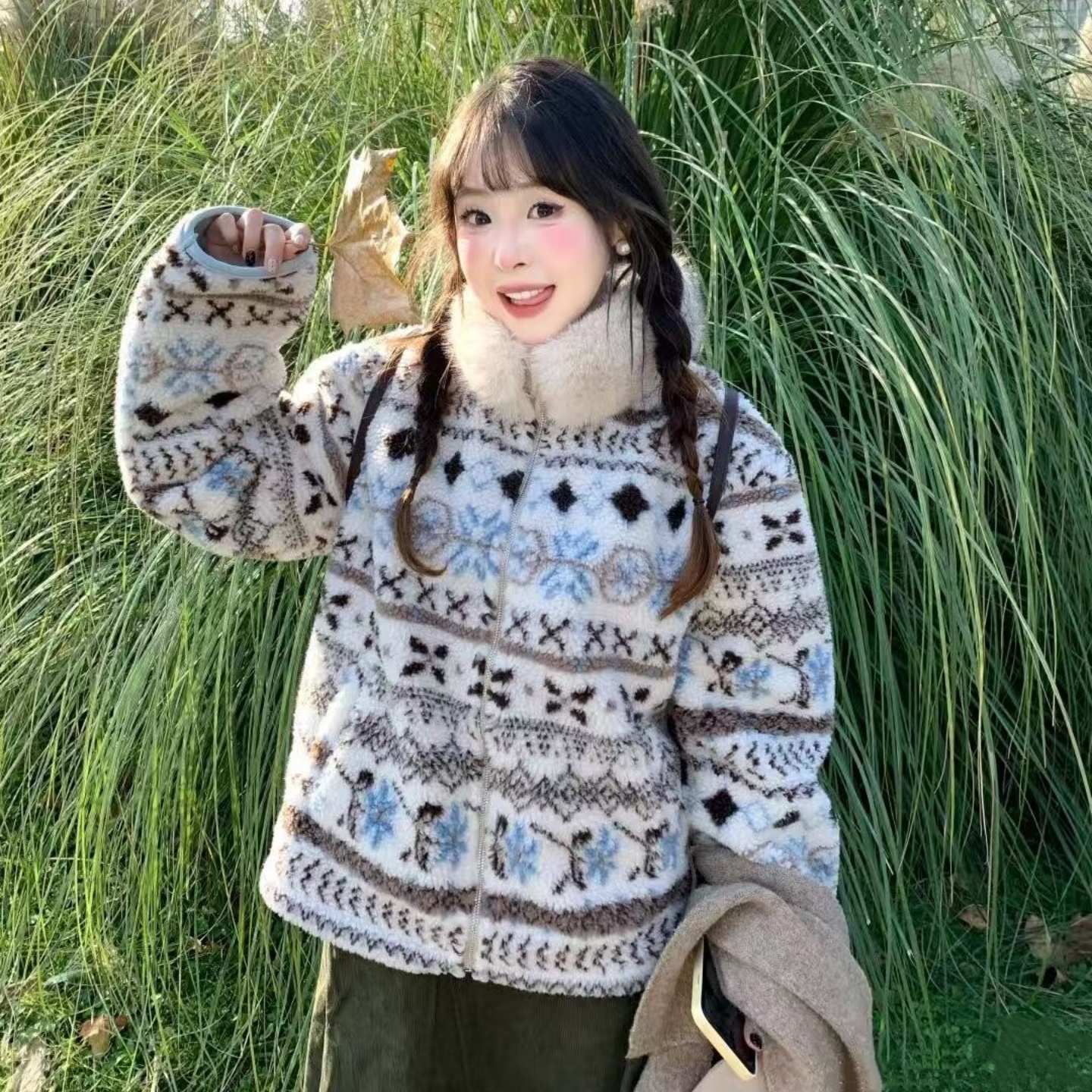 费尔岛羊羔毛外套女冬2025新款