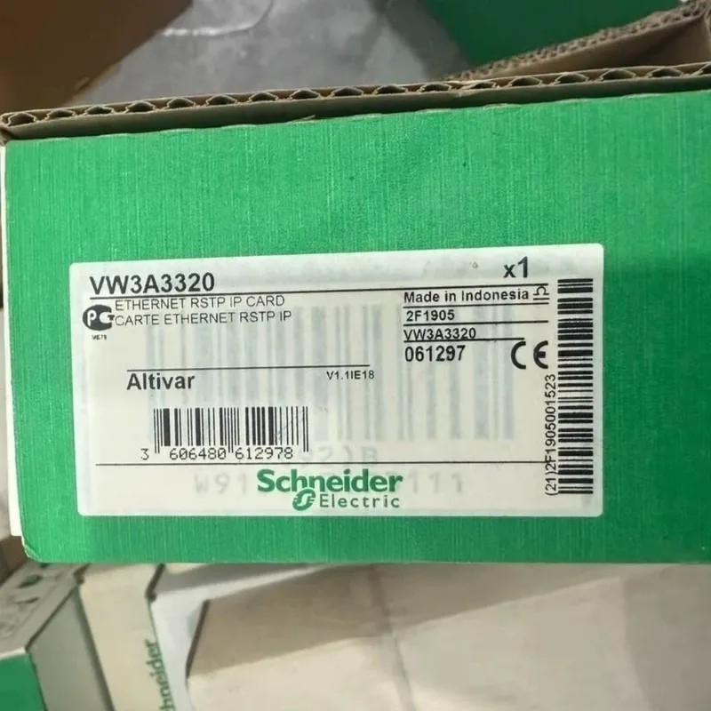 VW3A3320卡正品，有需要联系