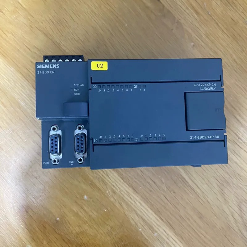 PLC模块，型号6ES7214-2BD23-0XB8，