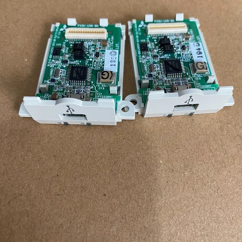 三菱正品模块，型号FX3U--BD，保证原