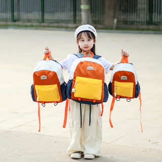 大中小号拼色幼儿园书包潮男童韩版女童轻便双肩包小学生出游背包