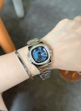 IBSO新款贝母表盘文艺小众女表钢带方形气质百搭镶钻简约轻奢