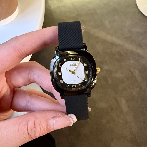 奥迪斯OTS新款简约方形数字手表休闲考试防水青少年初高中百搭