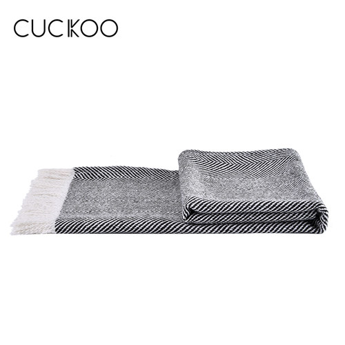 轻奢样板间黑白人字纹民宿床尾巾