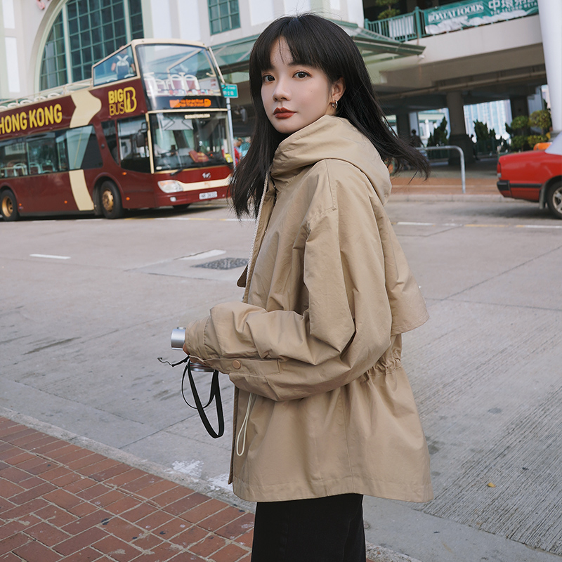 现货2022秋季新款连帽短款风衣L502P105控158，女装风衣，时倾STUDIO