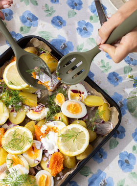 瑞典代购 Sagaform 西餐大号拌沙拉用餐具搅拌勺子大叉子漏勺套装