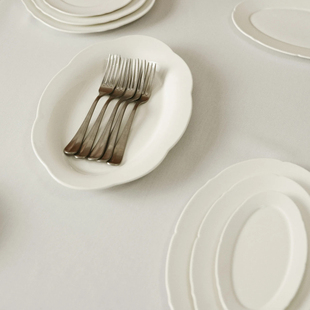 比利时品牌Serax 艺术轮廓花瓣椭圆形西餐盘子陶瓷平盘大碟子套装