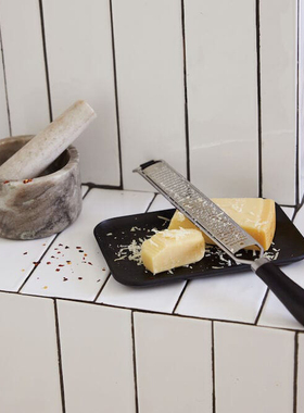 瑞典代购 Sagaform 芝士碎柑橘屑柠檬刨屑器橙皮器手持擦奶酪丝器