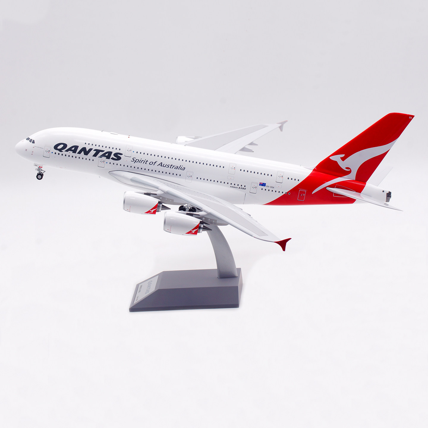 Inflight 1:200 澳洲航空 空客 A380 VH-OQA  QF32 飞机模型