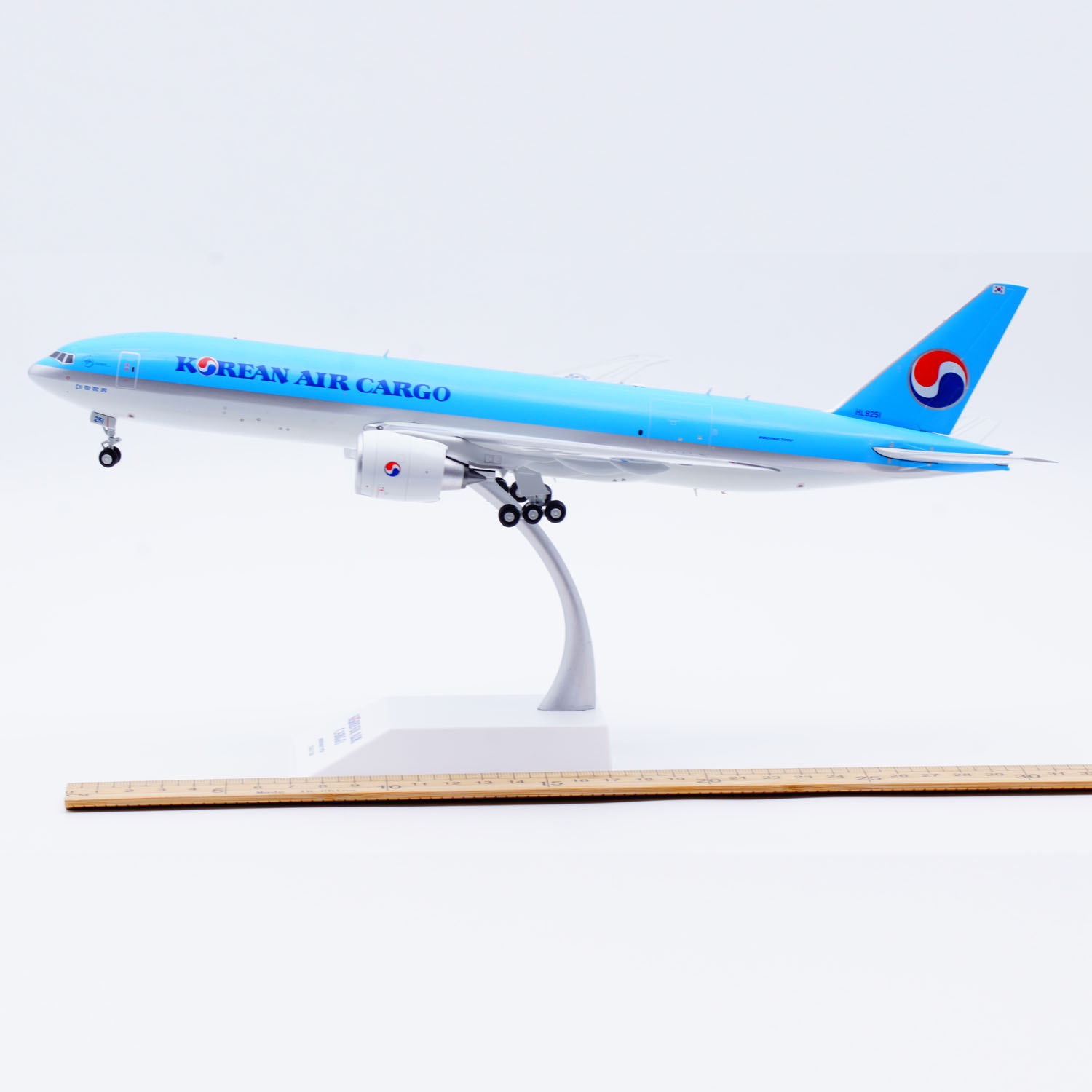 JCWings波音B777F合金材质