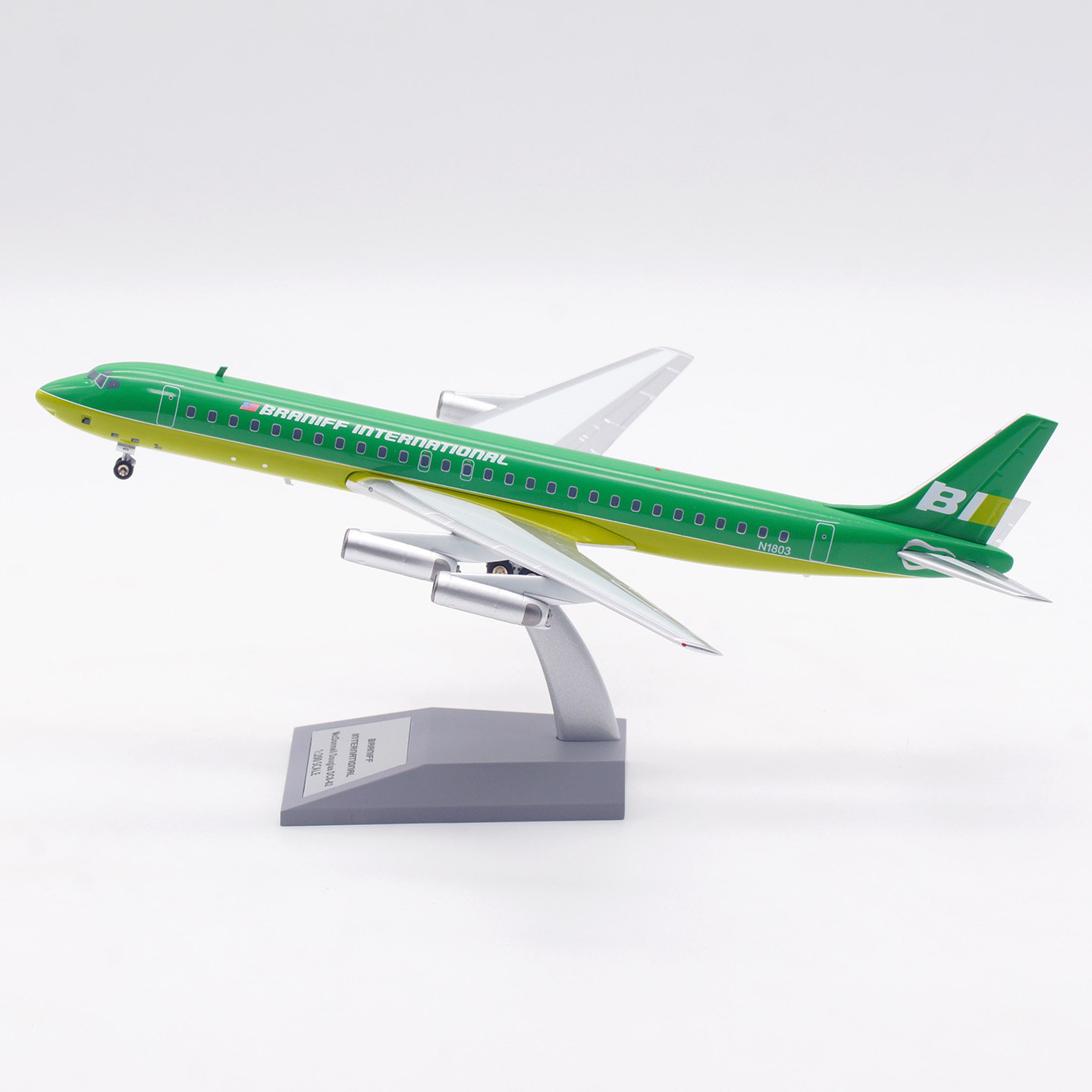Inflight 1:200 布兰尼夫国际航空 DC-8-62 N1803 合金飞机模型