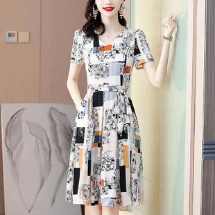 冰丝短袖连衣裙女2025夏季新款收腰系带洋气百搭显瘦女士中长裙子