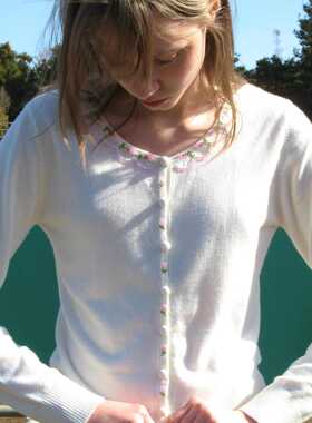 So Cially | SINOON 24春韩国设计师品牌新款长袖花边领针织开衫