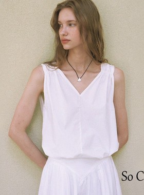 So Cially | URAGO 23夏韩国设计师品牌V领宽肩带气质背心上衣