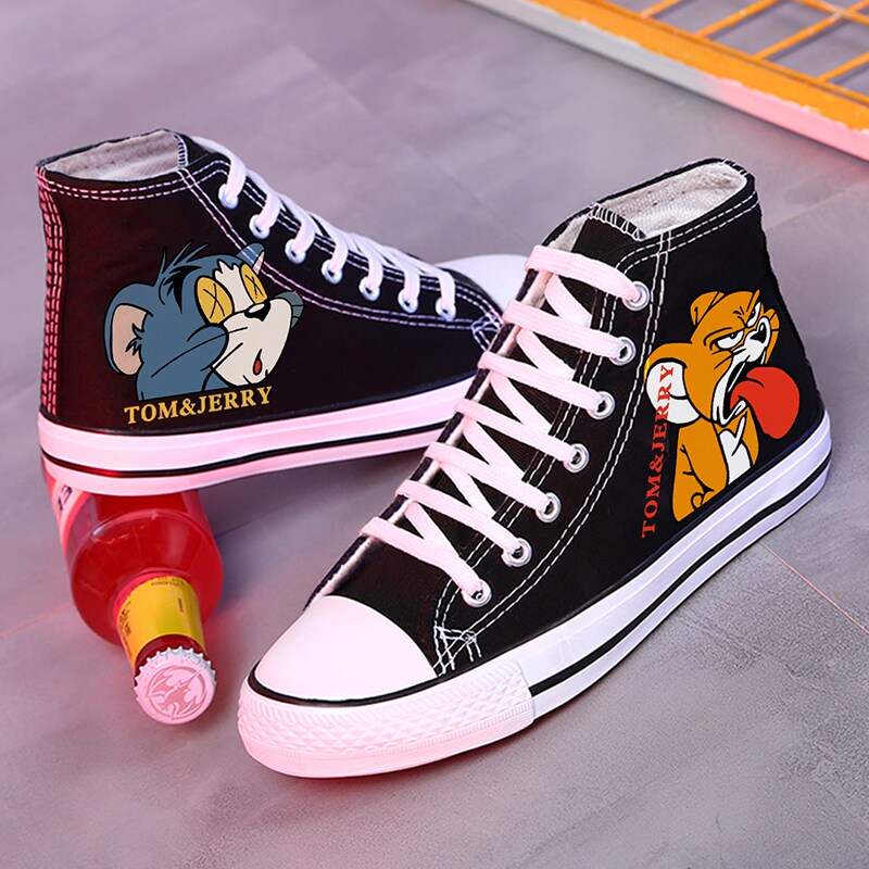 春季新款帆布鞋男鞋青少年学生动漫潮流涂鸦板鞋休闲男鞋高帮鞋子