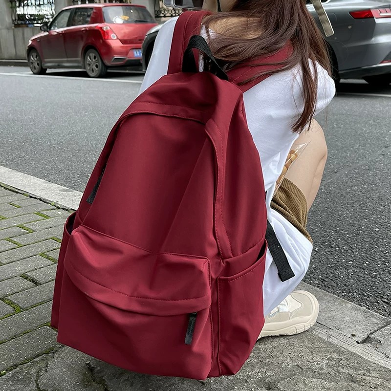 日韩无印风大容量简约百搭双肩包男女大学生书包旅行休闲背包轻便