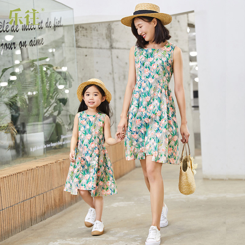 小乐往原创亲子装747 棉麻碎花背心裙夏季度假母女装文艺连衣裙