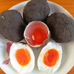 洪湖散养盐蛋咸鸭蛋生红泥草木灰腌制少盐冒油沙沙红心流油20枚