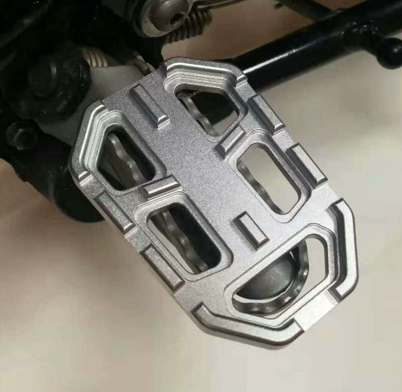 适用宝马 R1200GS水鸟普版拉力版G310GS S1000XR脚踏加大脚踏板加